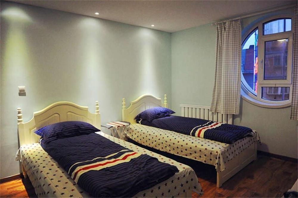 Dalian Buzz Light Year Youth Hostel Exteriér fotografie