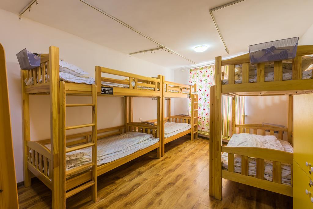 Dalian Buzz Light Year Youth Hostel Exteriér fotografie